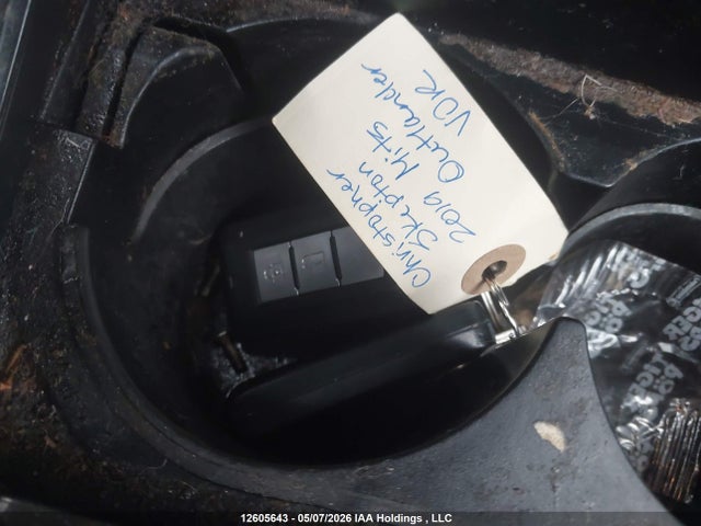 12605643 :رقم المزاد ، JA4JZ3AX0KZ601795 vin ، 2019 Mitsubishi Outlander Se/sel/le مزاد بيع