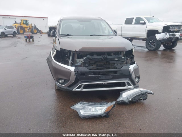 12605643 :رقم المزاد ، JA4JZ3AX0KZ601795 vin ، 2019 Mitsubishi Outlander Se/sel/le مزاد بيع