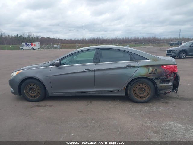 12605650 :رقم المزاد ، 5NPEB4ACXBH054539 vin ، 2011 Hyundai Sonata Gl مزاد بيع