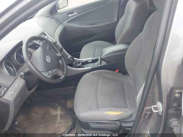 12605650 :رقم المزاد ، 5NPEB4ACXBH054539 vin ، 2011 Hyundai Sonata Gl مزاد بيع