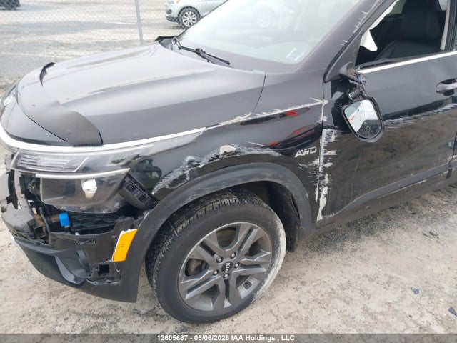 12605667 :رقم المزاد ، KNDEUCAA0M7121028 vin ، 2021 Kia Seltos S مزاد بيع