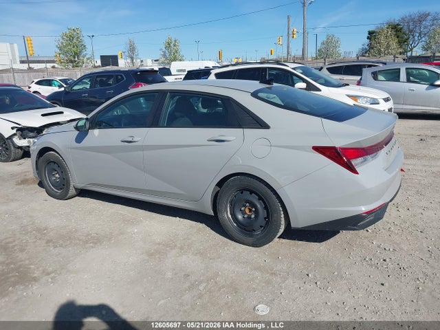 KMHLM4AG0PU581261 Hyundai Elantra