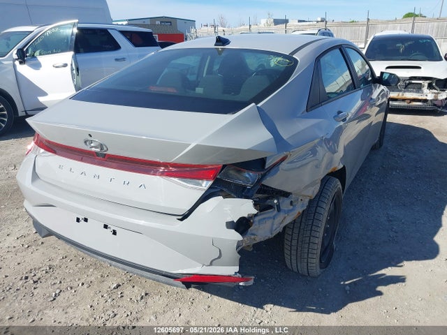 KMHLM4AG0PU581261 Hyundai Elantra