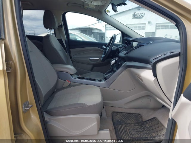 Продажа на аукционе авто 2014 Ford Escape Se, vin: 1FMCU9G91EUC88231, номер лота: 12605704