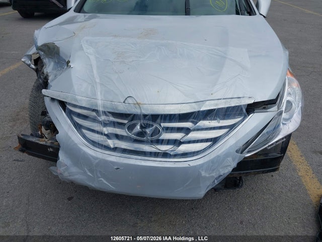 2012 Hyundai Sonata Gls მანქანა იყიდება აუქციონზე, vin: 5NPEB4AC6CH334475, აუქციონის ნომერი: 12605721