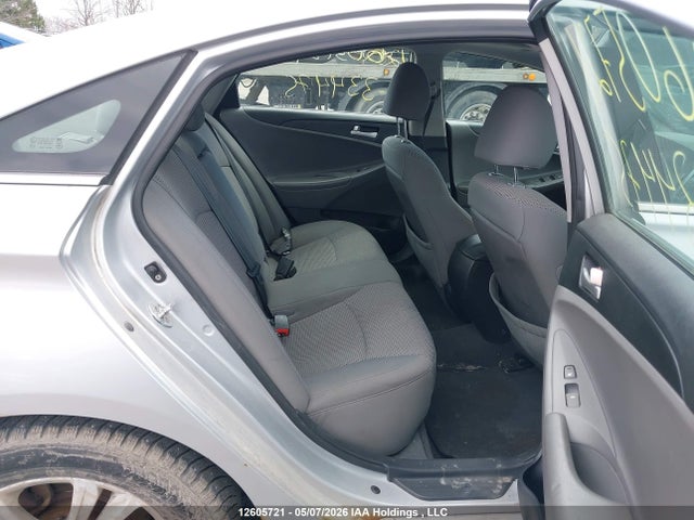 2012 Hyundai Sonata Gls მანქანა იყიდება აუქციონზე, vin: 5NPEB4AC6CH334475, აუქციონის ნომერი: 12605721
