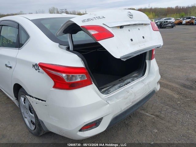 12605730 :رقم المزاد ، 3N1AB7AP2JY242897 vin ، 2018 Nissan Sentra مزاد بيع