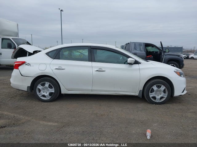 12605730 :رقم المزاد ، 3N1AB7AP2JY242897 vin ، 2018 Nissan Sentra مزاد بيع