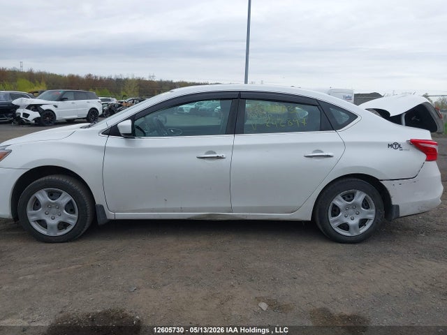 12605730 :رقم المزاد ، 3N1AB7AP2JY242897 vin ، 2018 Nissan Sentra مزاد بيع