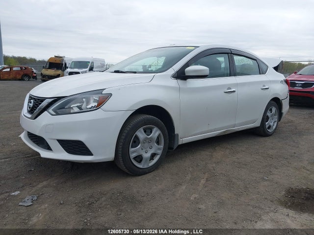 12605730 :رقم المزاد ، 3N1AB7AP2JY242897 vin ، 2018 Nissan Sentra مزاد بيع