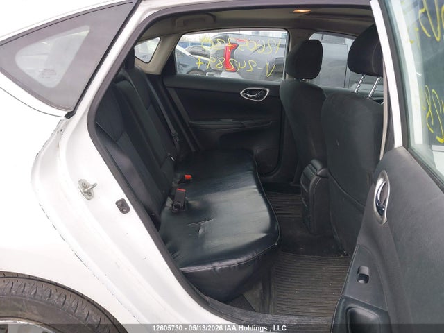 12605730 :رقم المزاد ، 3N1AB7AP2JY242897 vin ، 2018 Nissan Sentra مزاد بيع