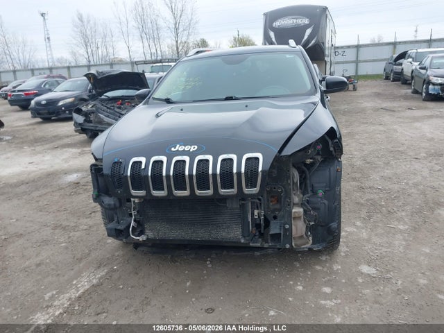 1C4PJMCS0GW173797 Jeep Cherokee Latitude