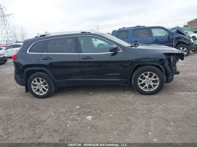 1C4PJMCS0GW173797 Jeep Cherokee Latitude