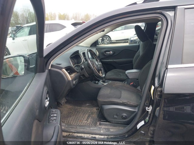 1C4PJMCS0GW173797 Jeep Cherokee Latitude
