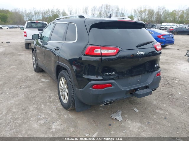 1C4PJMCS0GW173797 Jeep Cherokee Latitude