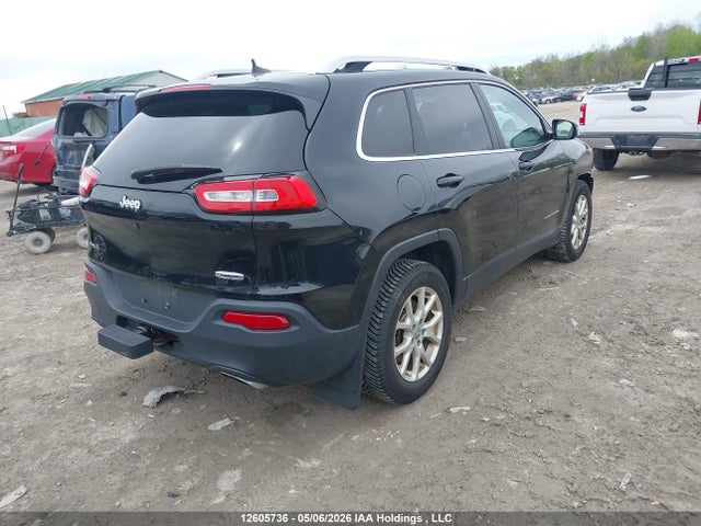 1C4PJMCS0GW173797 Jeep Cherokee Latitude