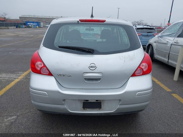 2007 Nissan Versa 1.8s მანქანა იყიდება აუქციონზე, vin: 3N1BC13E07L381863, აუქციონის ნომერი: 12591867