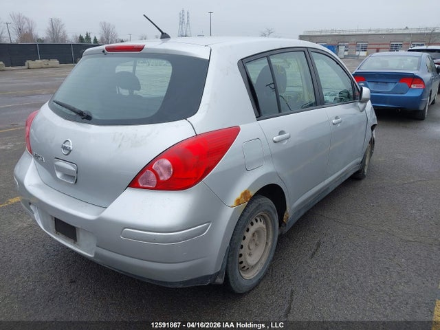 2007 Nissan Versa 1.8s მანქანა იყიდება აუქციონზე, vin: 3N1BC13E07L381863, აუქციონის ნომერი: 12591867