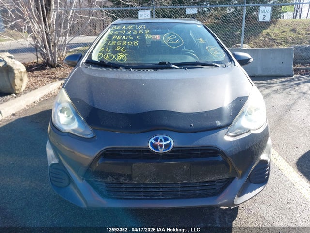 JTDKDTB38G1125208 Toyota Prius C Technology