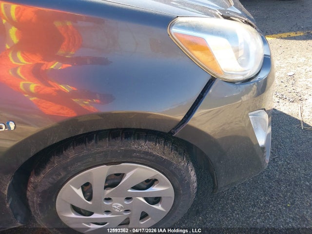 JTDKDTB38G1125208 Toyota Prius C Technology
