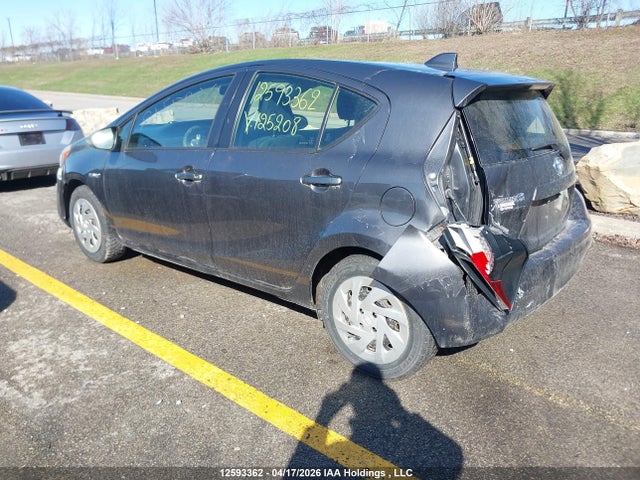 JTDKDTB38G1125208 Toyota Prius C Technology