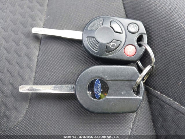 12605765 :رقم المزاد ، 1FADP3F28GL277906 vin ، 2016 Ford Focus Se مزاد بيع