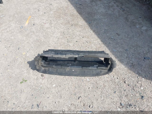 12605765 :رقم المزاد ، 1FADP3F28GL277906 vin ، 2016 Ford Focus Se مزاد بيع