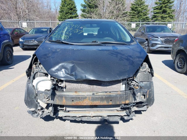 JTDKDTB38G1129789 Toyota Prius C Technology