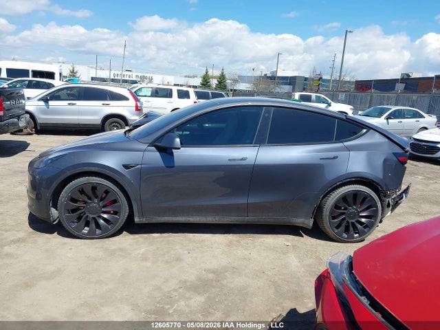 7SAYGDEF3PF665024 Tesla Model Y Performance
