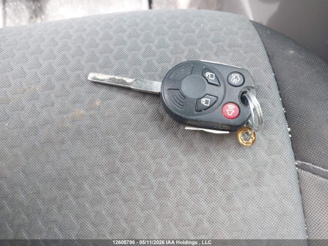 1FMCU9G91HUA71721 Ford ESCAPE SE