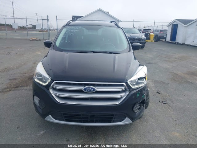 1FMCU9G91HUA71721 Ford ESCAPE SE