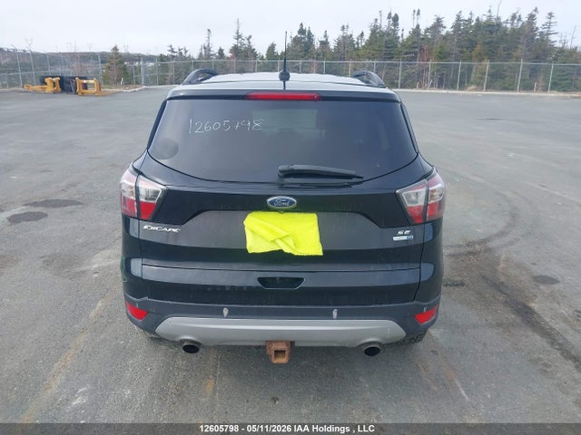 1FMCU9G91HUA71721 Ford ESCAPE SE