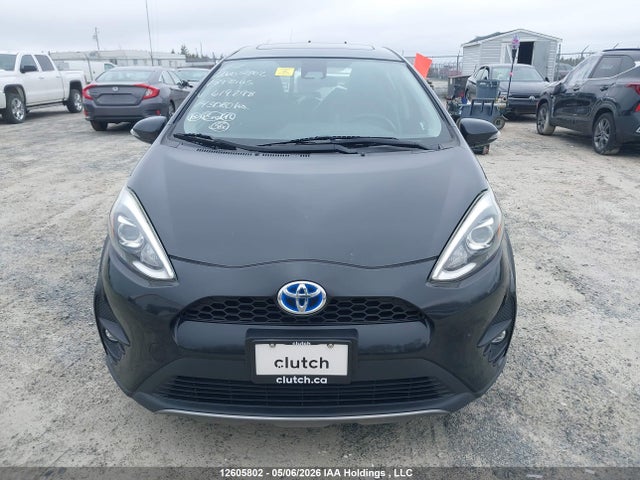 JTDKDTB38J1619298 Toyota Prius C Technology