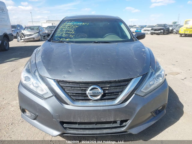 2018 Nissan Altima მანქანა იყიდება აუქციონზე, vin: 1N4AL3AP4JC185359, აუქციონის ნომერი: 12605809