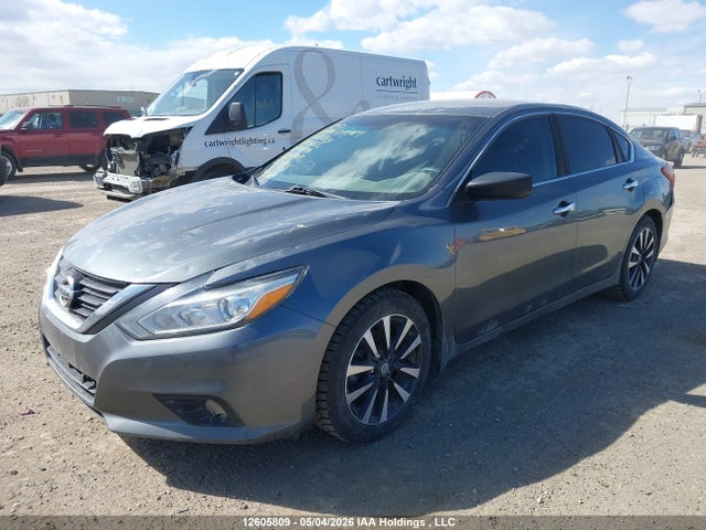 2018 Nissan Altima მანქანა იყიდება აუქციონზე, vin: 1N4AL3AP4JC185359, აუქციონის ნომერი: 12605809