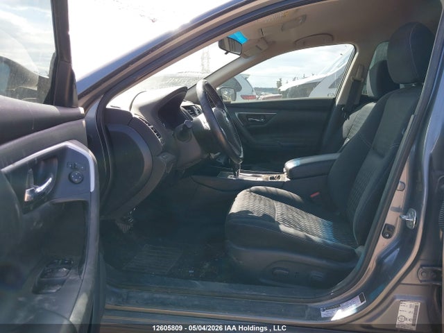 2018 Nissan Altima მანქანა იყიდება აუქციონზე, vin: 1N4AL3AP4JC185359, აუქციონის ნომერი: 12605809