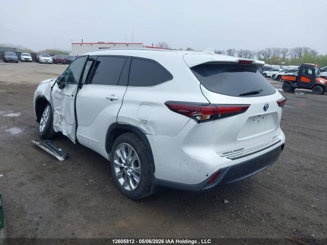 2024 Toyota Highlander Hybrid Limited მანქანა იყიდება აუქციონზე, vin: 5TDXBRCH4RS636073, აუქციონის ნომერი: 12605812