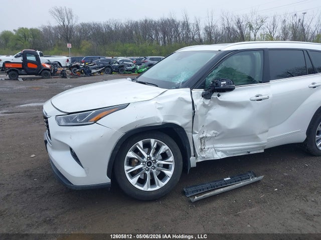 2024 Toyota Highlander Hybrid Limited მანქანა იყიდება აუქციონზე, vin: 5TDXBRCH4RS636073, აუქციონის ნომერი: 12605812