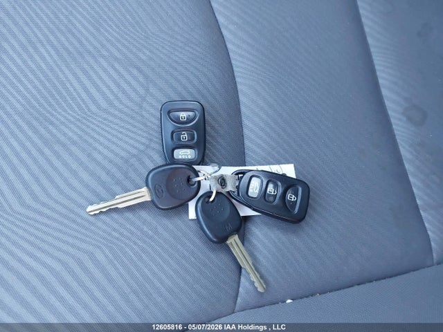 2013 Hyundai Elantra Gls/limited მანქანა იყიდება აუქციონზე, vin: 5NPDH4AE7DH305872, აუქციონის ნომერი: 12605816