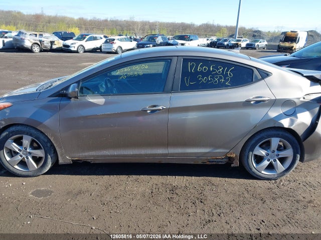 2013 Hyundai Elantra Gls/limited მანქანა იყიდება აუქციონზე, vin: 5NPDH4AE7DH305872, აუქციონის ნომერი: 12605816