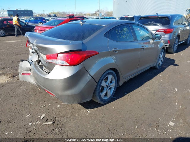 2013 Hyundai Elantra Gls/limited მანქანა იყიდება აუქციონზე, vin: 5NPDH4AE7DH305872, აუქციონის ნომერი: 12605816