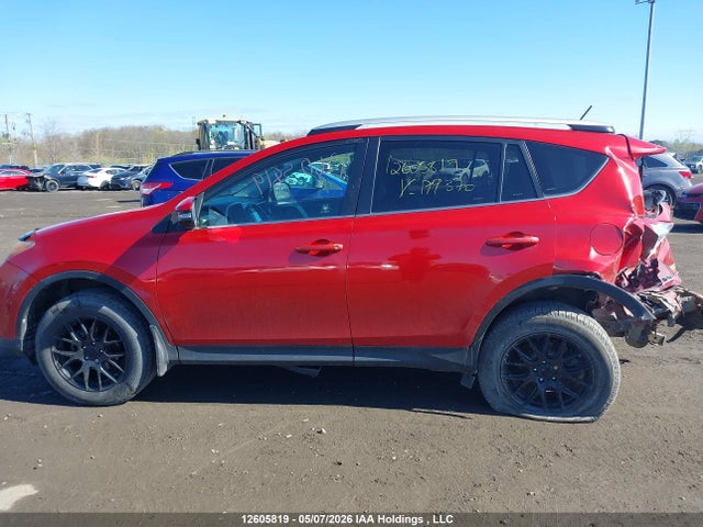 2T3ZFREV0FW179370 Toyota RAV4 LE