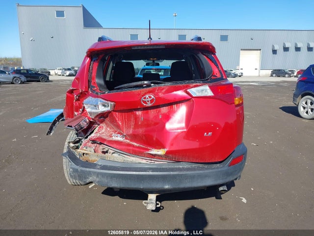 2T3ZFREV0FW179370 Toyota RAV4 LE