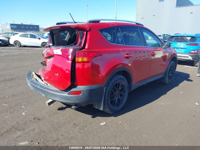 2T3ZFREV0FW179370 Toyota RAV4 LE