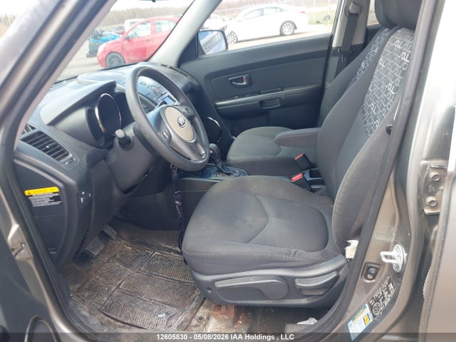 12605830 :رقم المزاد ، KNDJT2A26B7305309 vin ، 2011 Kia Soul 2.0l 2u/2.0l 4u/2.0l 4u Burner/2.0l 4u Luxury/2.0l 4u Retro/2.0l 4u Sx مزاد بيع