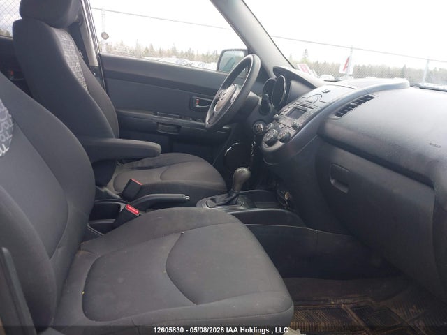 12605830 :رقم المزاد ، KNDJT2A26B7305309 vin ، 2011 Kia Soul 2.0l 2u/2.0l 4u/2.0l 4u Burner/2.0l 4u Luxury/2.0l 4u Retro/2.0l 4u Sx مزاد بيع