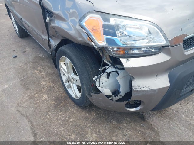 12605830 :رقم المزاد ، KNDJT2A26B7305309 vin ، 2011 Kia Soul 2.0l 2u/2.0l 4u/2.0l 4u Burner/2.0l 4u Luxury/2.0l 4u Retro/2.0l 4u Sx مزاد بيع