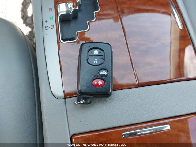 12605837 :رقم المزاد ، 4T1BF3EK2BU213400 vin ، 2011 Toyota Camry Xle مزاد بيع