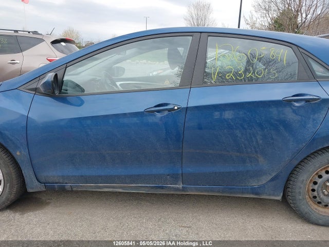2014 Hyundai Elantra Gt მანქანა იყიდება აუქციონზე, vin: KMHD25LH1EU232015, აუქციონის ნომერი: 12605841