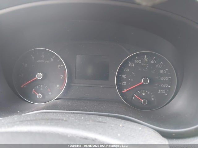 KNDPMCAC6H7277915 KIA Sportage Lx